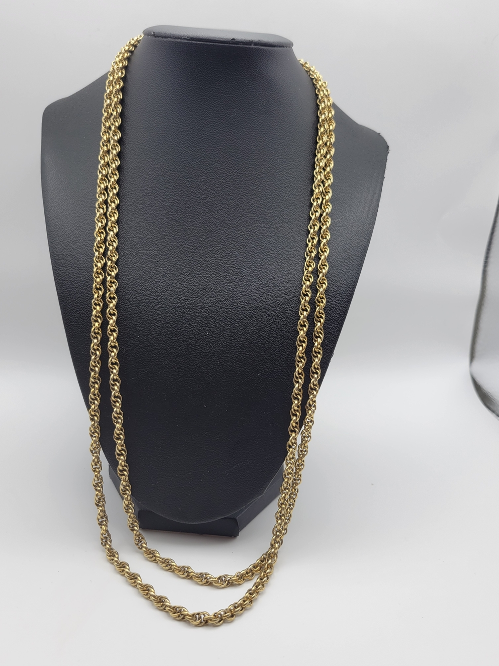 Gold-Tone Rope Chain Necklace Layered - Picture 3 of 6